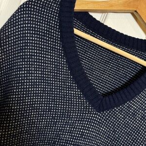 Vintage Made in USA Navy Birdseye Knit V-Neck Sweater Men’s L Late 80s/Early 90s